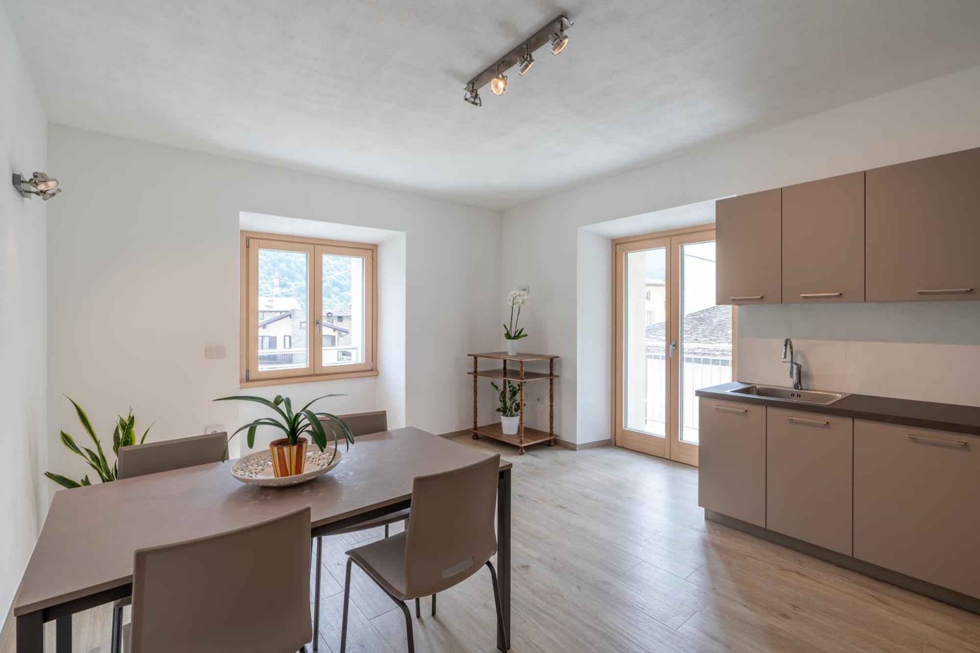 Al Campanile - Valtellina - 15 Min Da Bernina Express Apartman Grosotto Kültér fotó